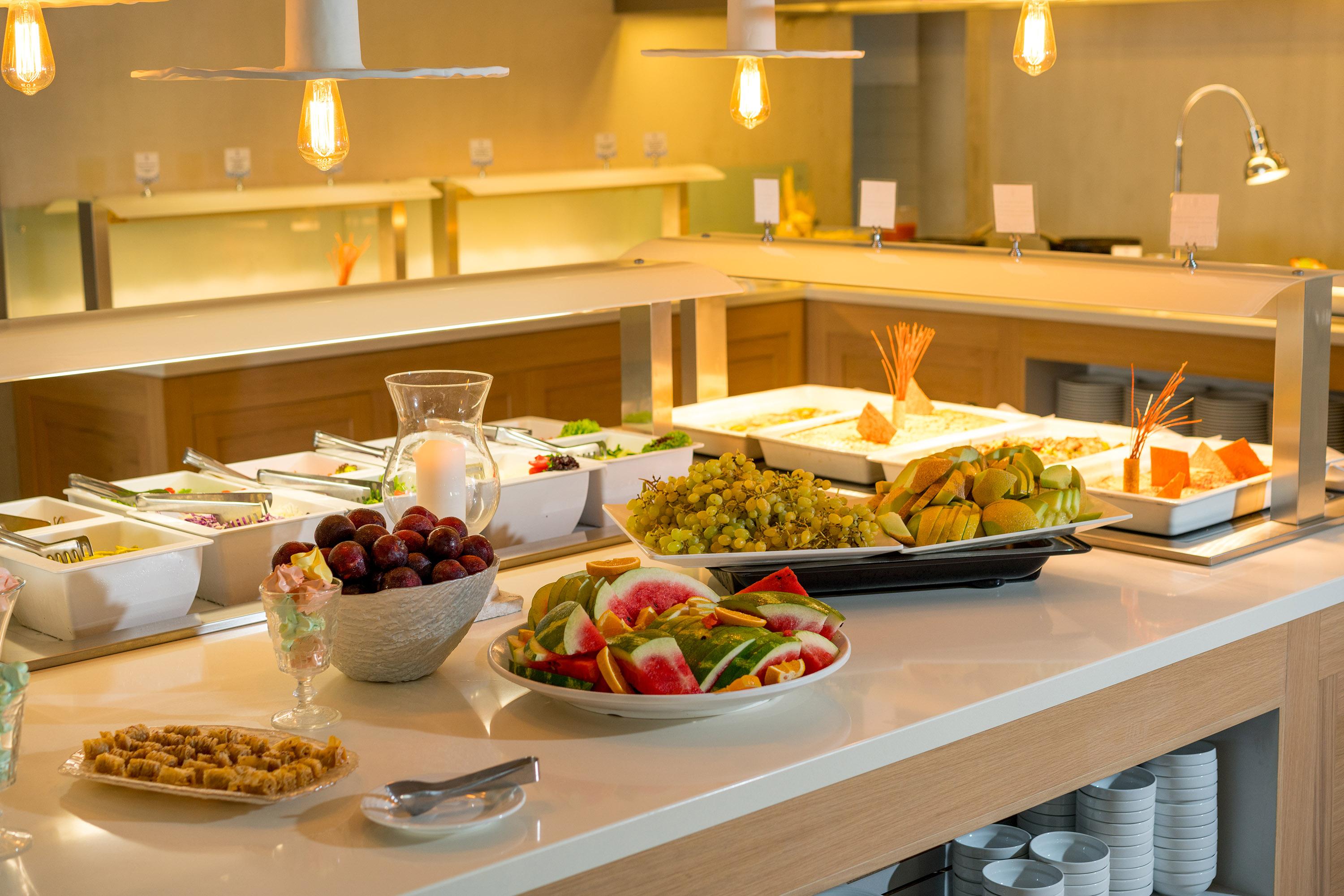 Nefeli Hotel Платанес Екстериор снимка