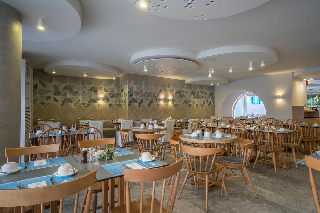 Nefeli Hotel Платанес Екстериор снимка